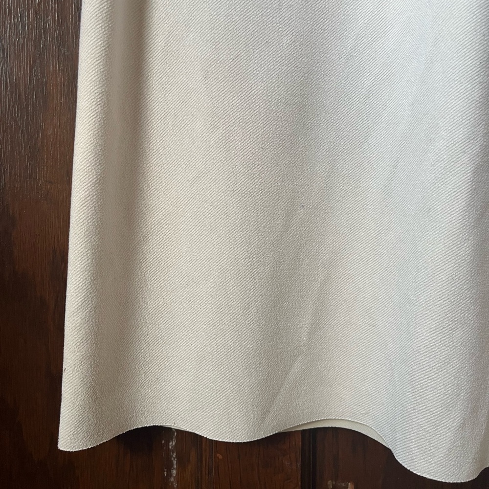 Cream Shift Dress - Picture 8 of 8